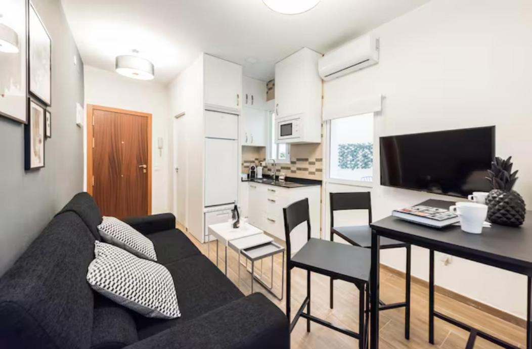 Modern Wterrace-1bedroom 1bathroom-lavapies Appartement